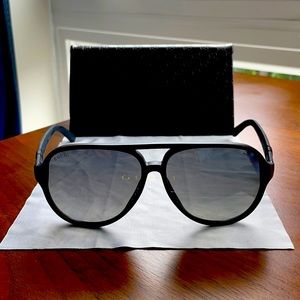 Gucci Aviator Sunglasses